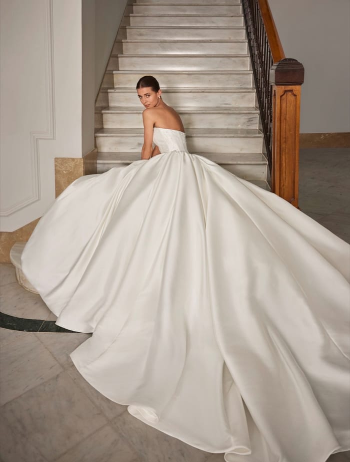 Vestido da coleção Pérola Noivas